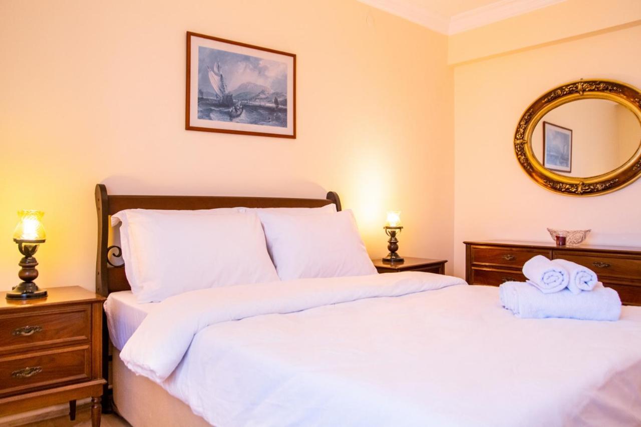 Appartement Flat With Mesmerizing Sea View In Konak *