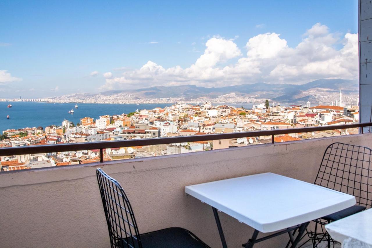 Flat With Mesmerizing Sea View In Konak Appartement *